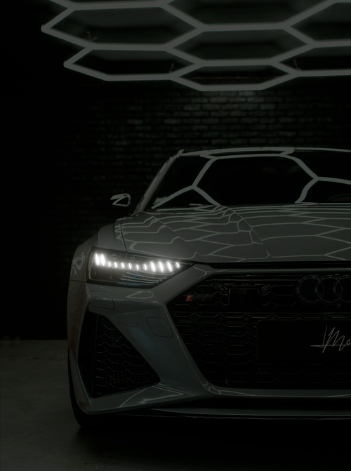 Audi RS6 Néon – Cadre lumineux LED – Art automobile moderne